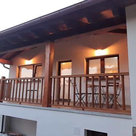 Tiu Enrique 3 Cangas de Onís Exterior photo