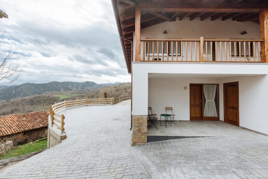 Tiu Enrique 3 Cangas de Onís Exterior photo